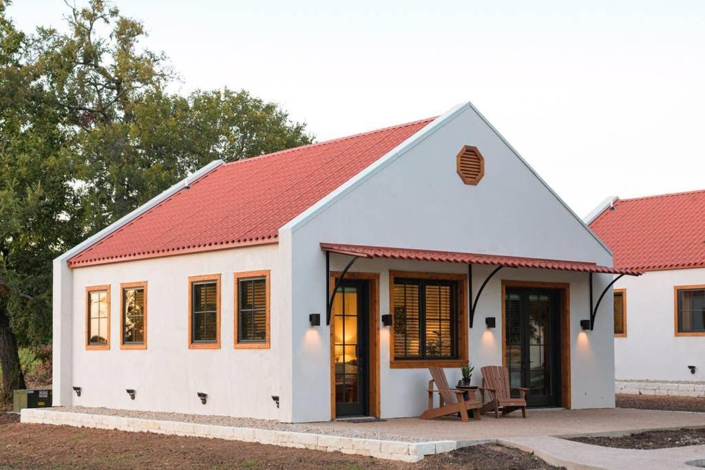 Little Dutch Cabin #1 - 12 Min To Magnolia-Baylor Bellmead Zewnętrze zdjęcie